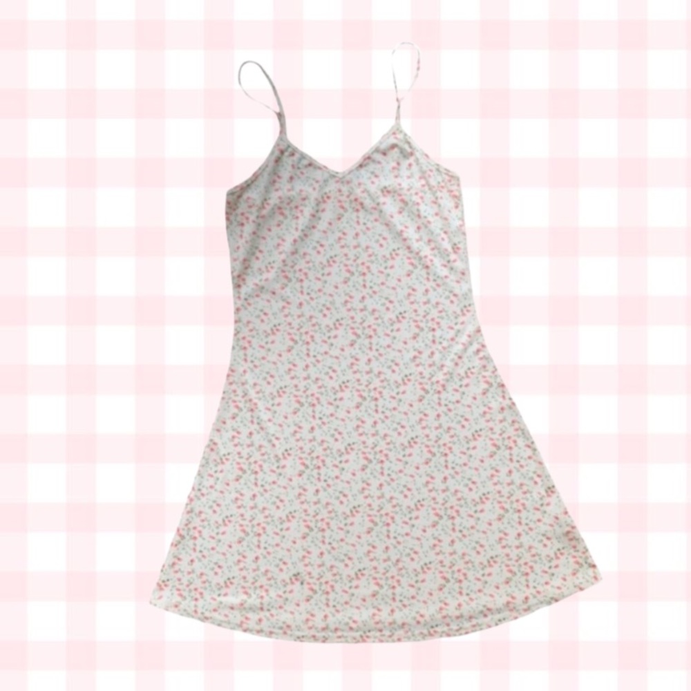 ROMWE Ditsy Floral Cami Dress